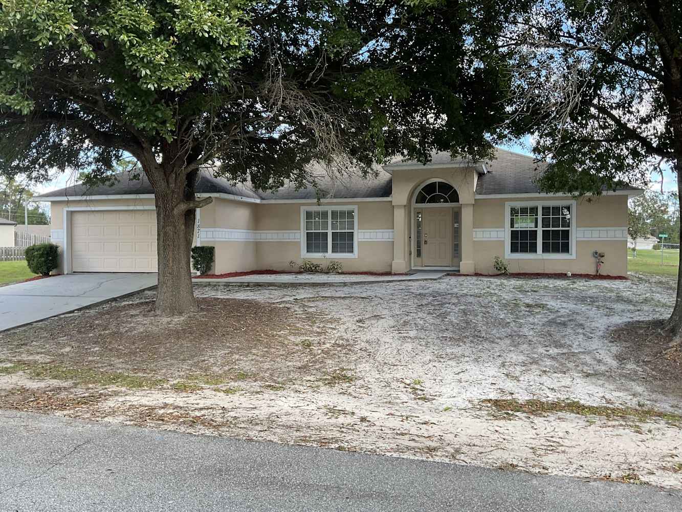 Front of 1871 Rio Ct, Deltona, FL