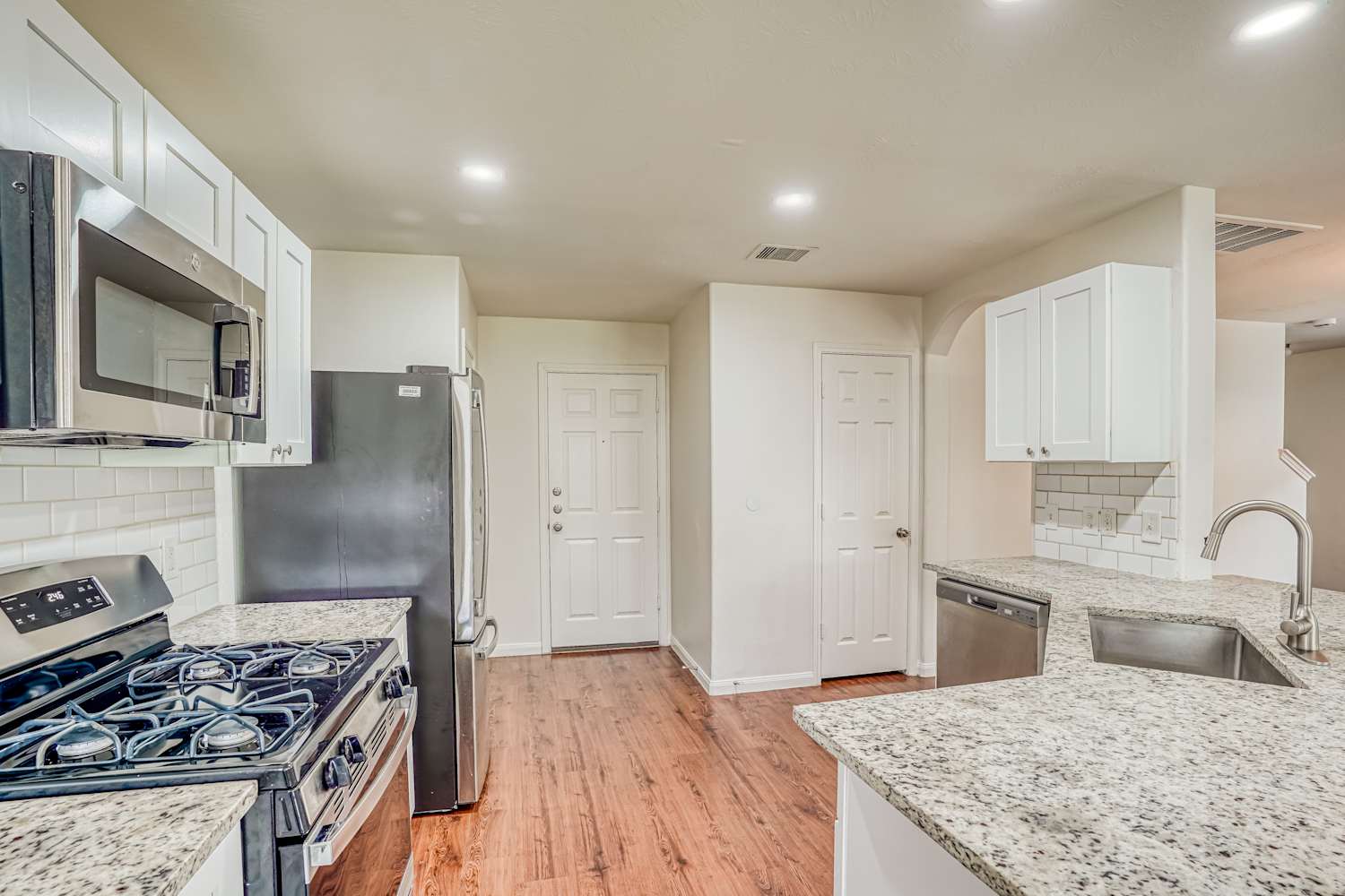 18747 Dennington Dr, Katy photo 9