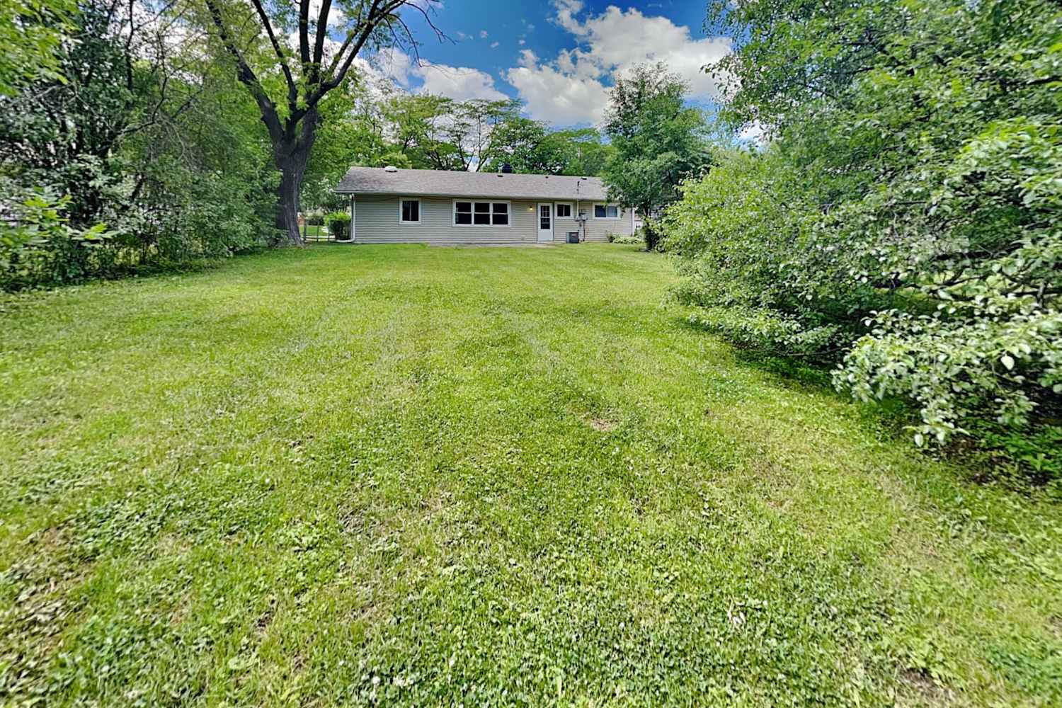 1875 N Newport Rd, Hoffman Estates photo 18