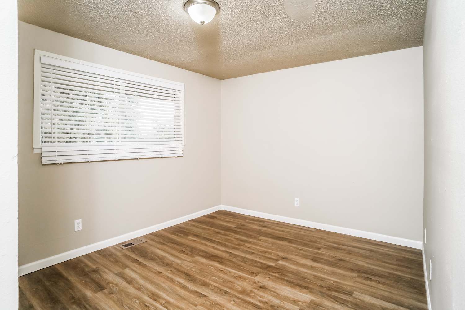 18814 Church Lake Rd E, Bonney Lake photo 12