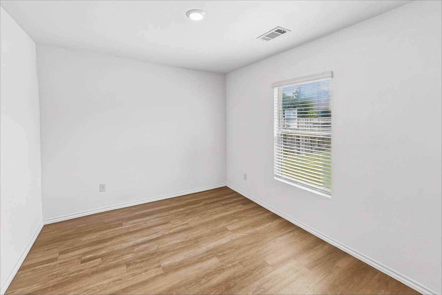 18827 Wembley Vista Trl, New Caney photo 14