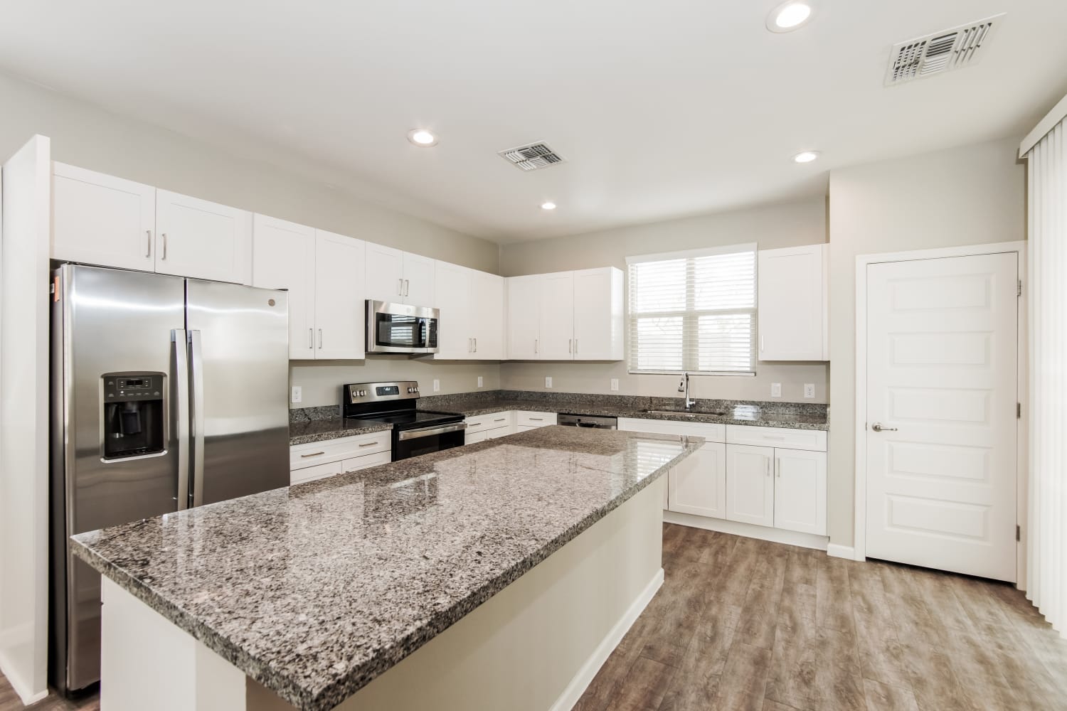 18908 W Reade Ave, Litchfield Park photo 11