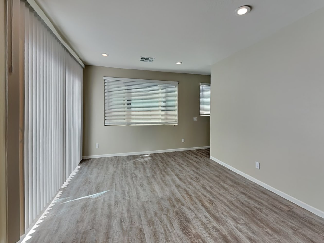 18919 W Pasadena Ave, Litchfield Park photo 11