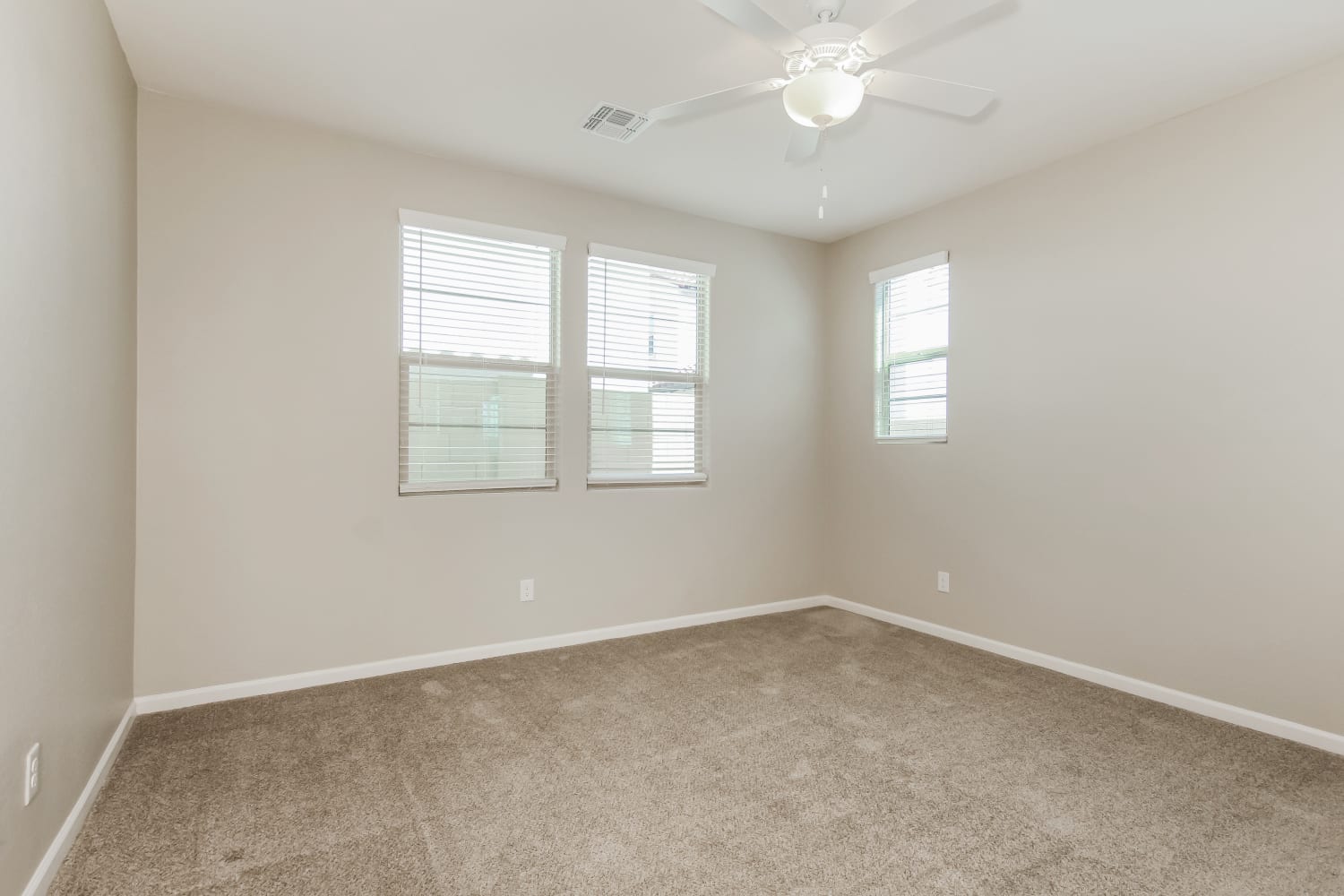18981 W Reade Ave, Litchfield Park photo 10