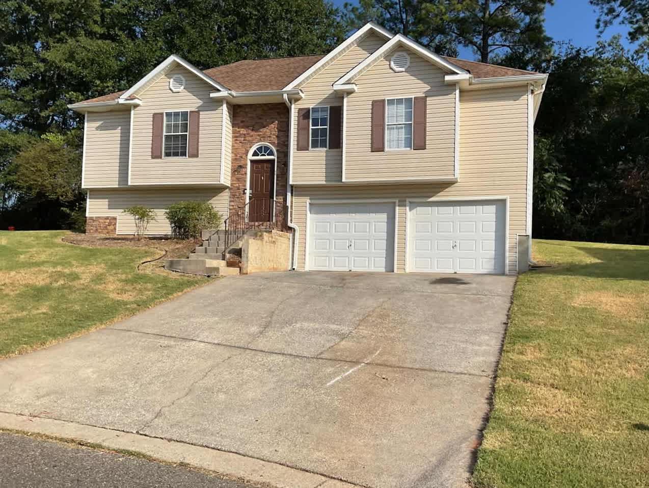 Front of 19 Piedmont Ln, Cartersville, GA
