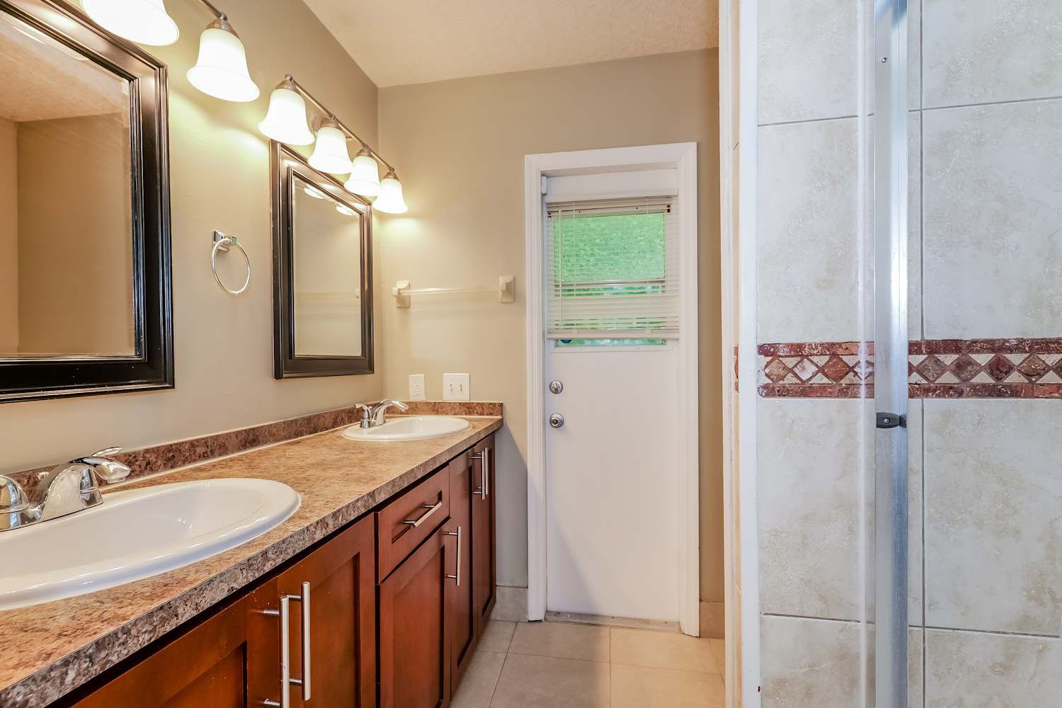 1901 Shower Tree Way, Wellington photo 12