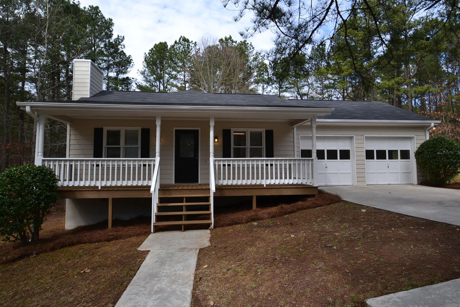 Front of 1903 Atha Woods Dr, Monroe, GA