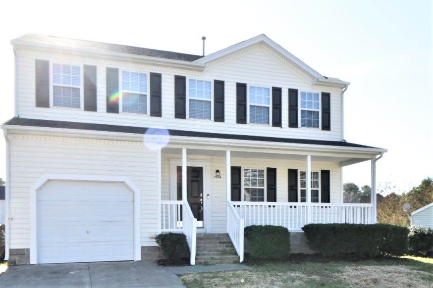1904 Landon Farms Ln, Durham photo 1