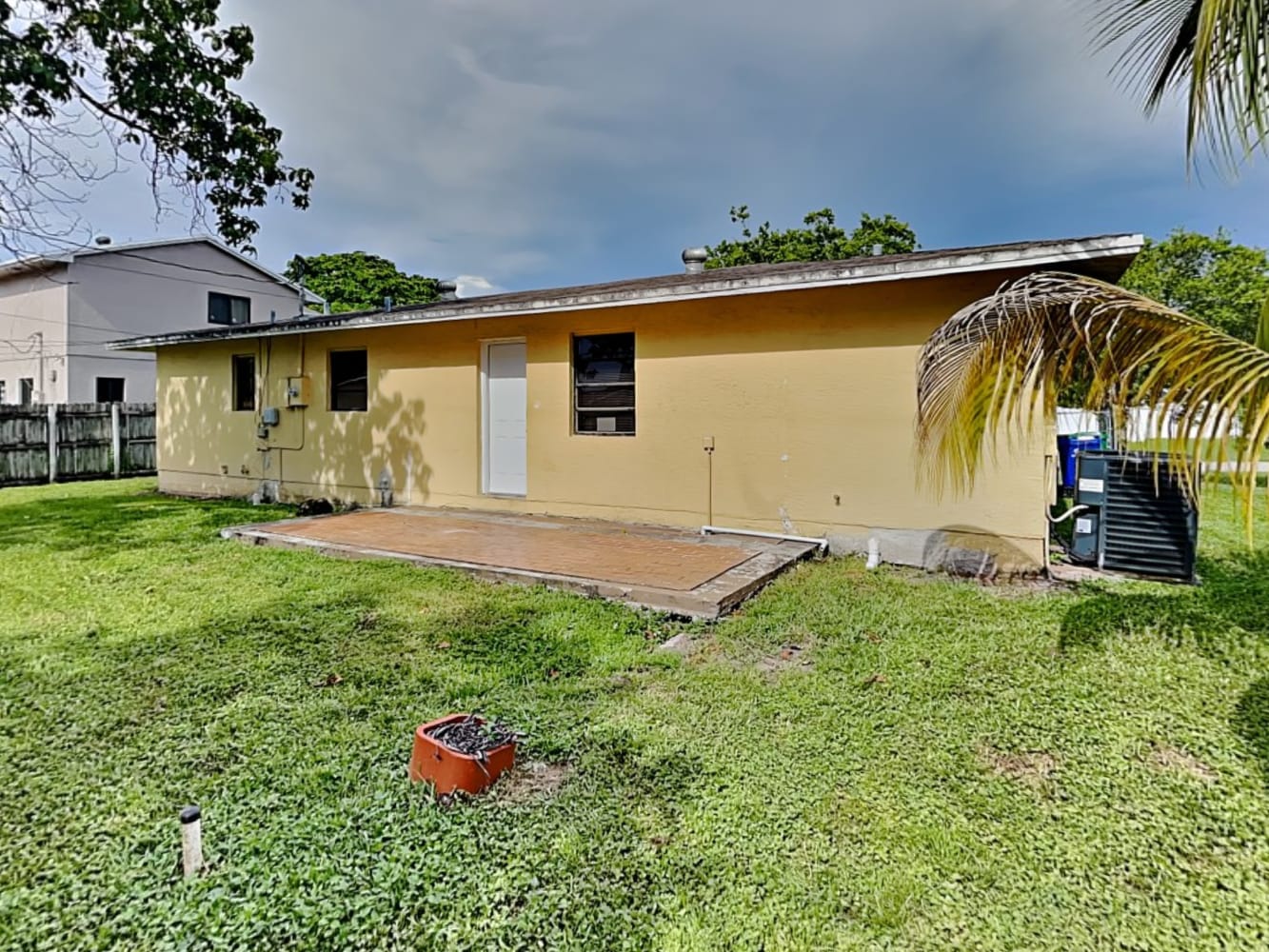 1904 SW 96th Ave, Miramar photo 17