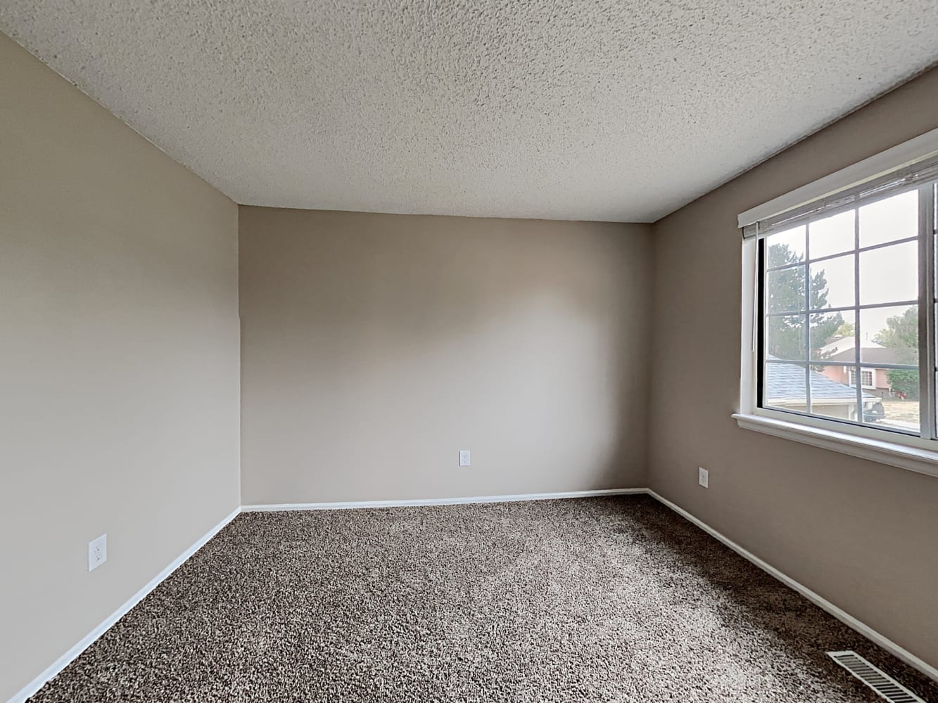 19084 E Oberlin Dr, Aurora photo 12