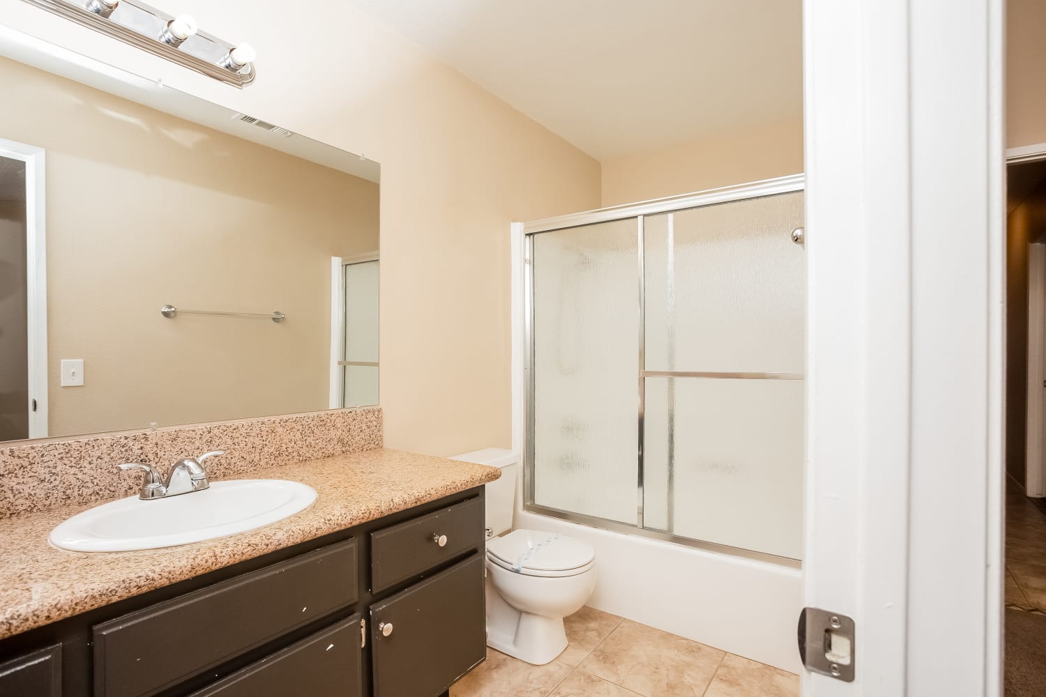 19086 Reindeer Dr, Lake Elsinore photo 16