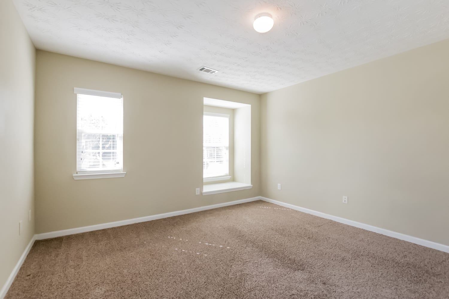 191 Parkmont Way, Dallas photo 14