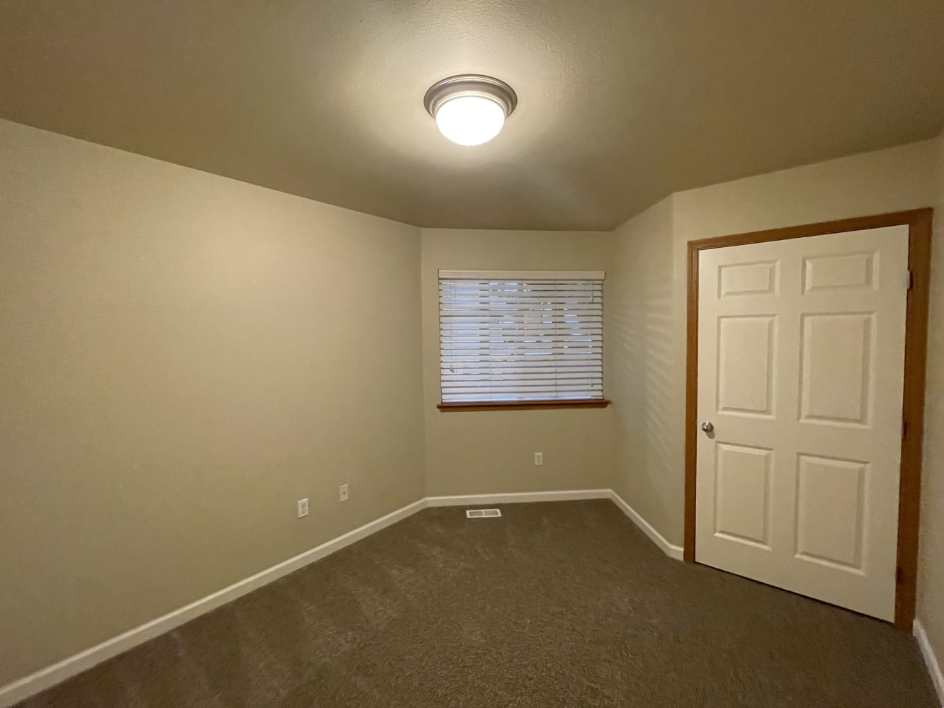 19112 23rd Avenue Ct E, Tacoma photo 12