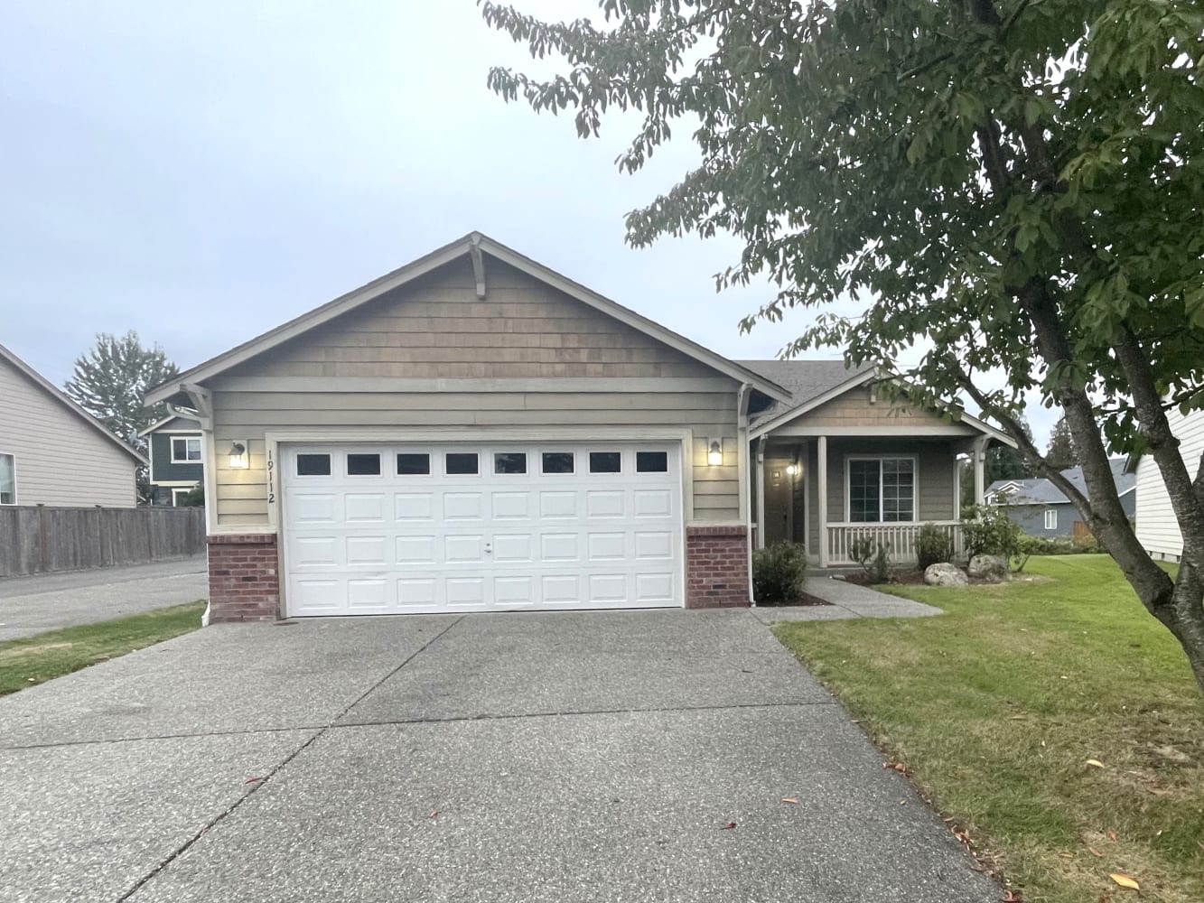 19112 23rd Avenue Ct E, Tacoma photo 1