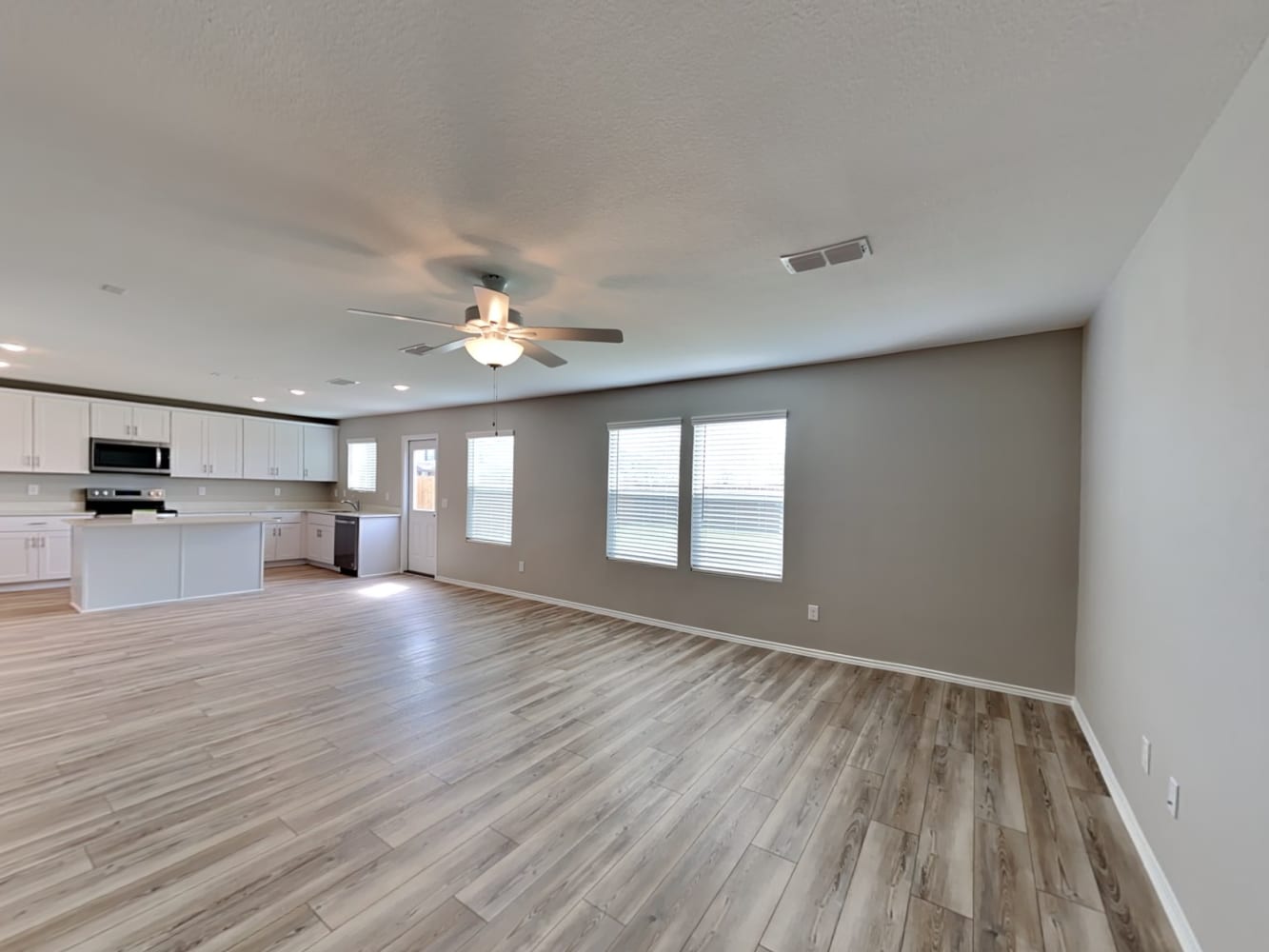 1917 Cherry Bark Ln, Forney photo 5