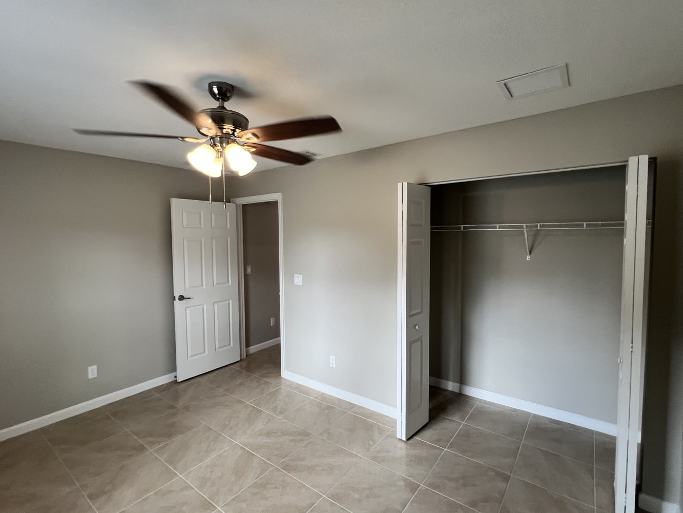 1920 SW Beauregard St, Port Saint Lucie photo 8