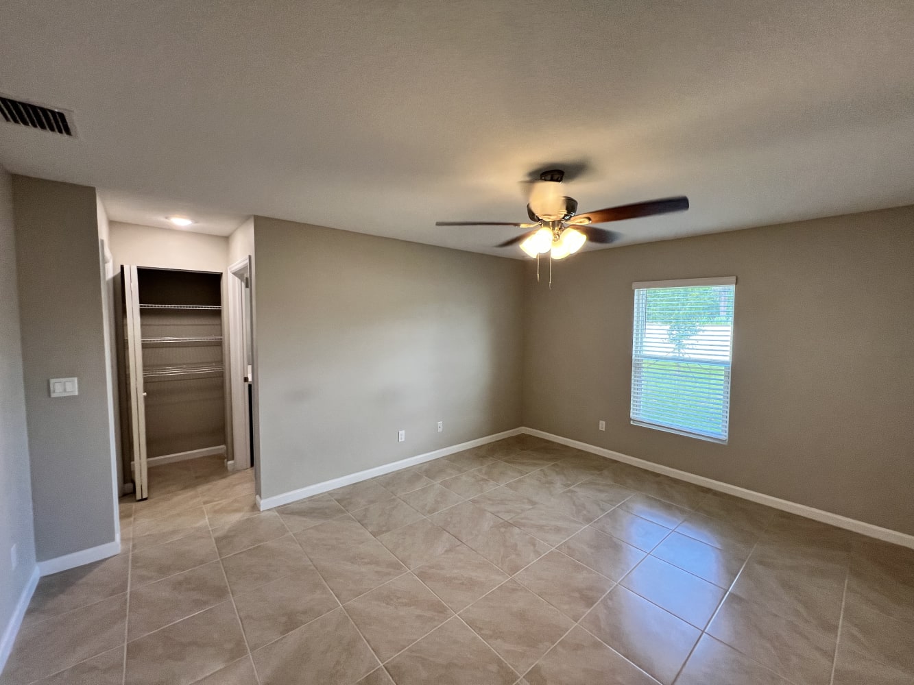 1920 SW Beauregard St, Port Saint Lucie photo 12