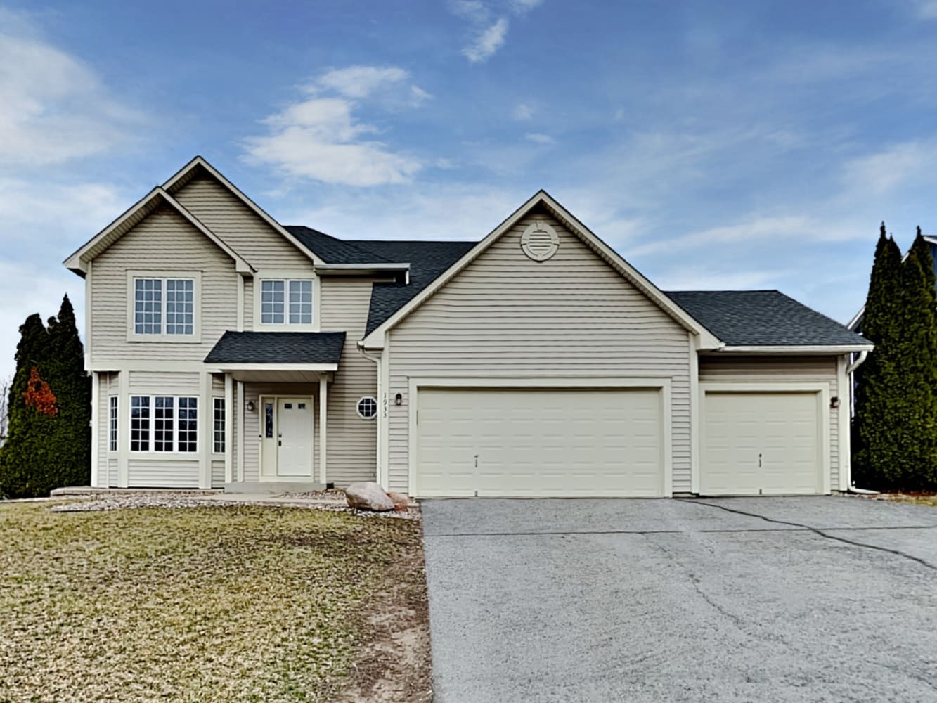Front of 1933 Mathias Rd, Shakopee, MN