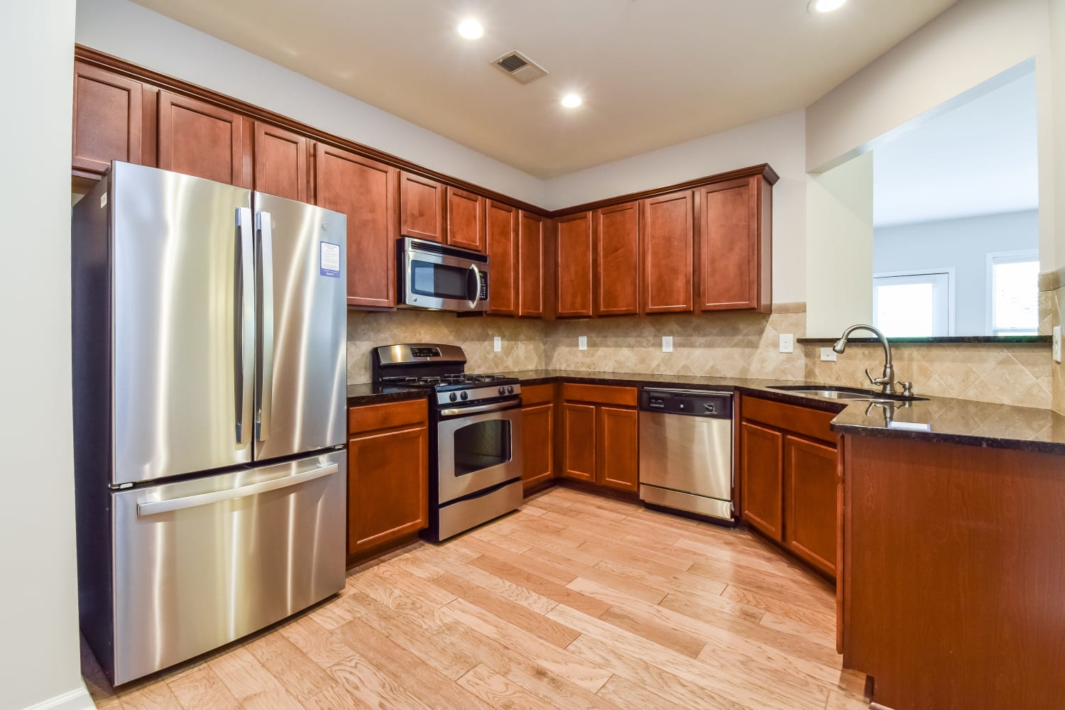 1937 Brightleaf Way APT 64, Marietta photo 9