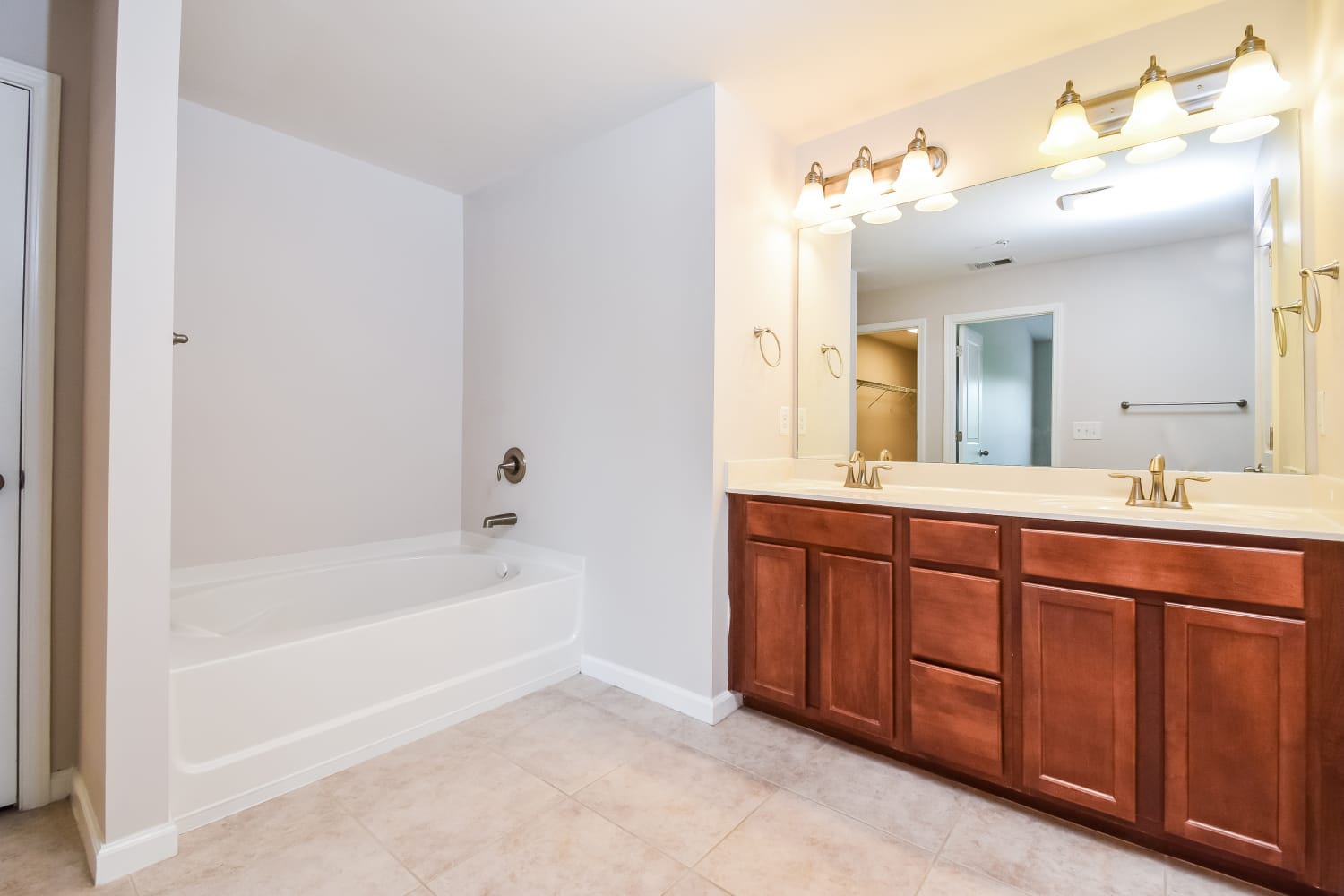 1937 Brightleaf Way APT 64, Marietta photo 15