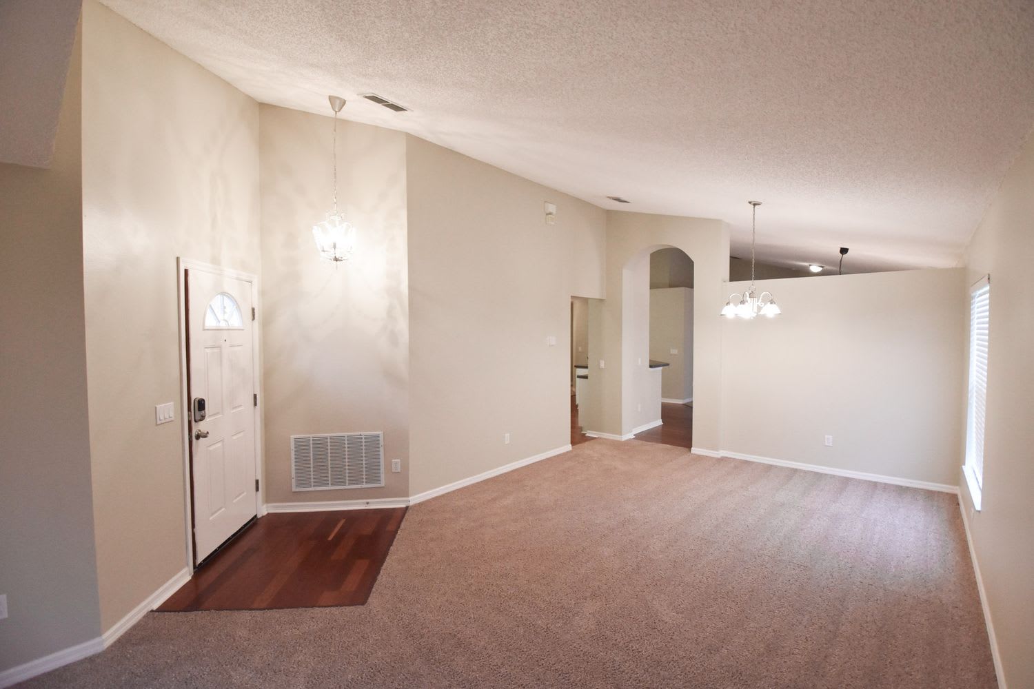 1939 Darlin Cir, Orlando photo 2