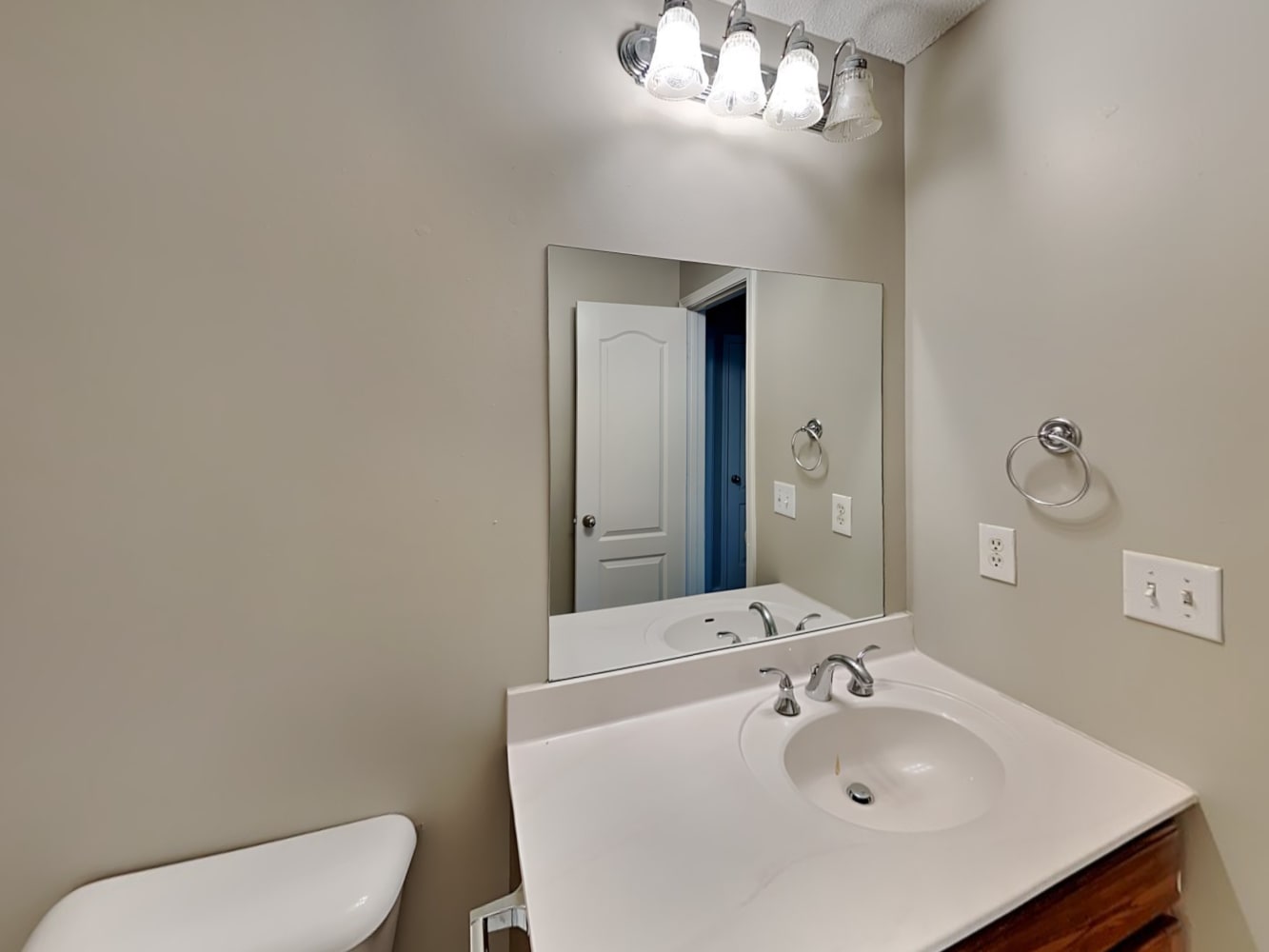 194 Adair Ct, Dallas photo 18