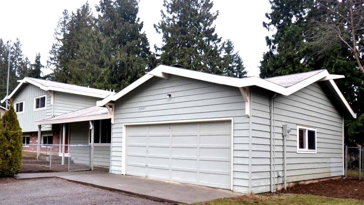 Front of 19423 1st Ave SE, Bothell, WA