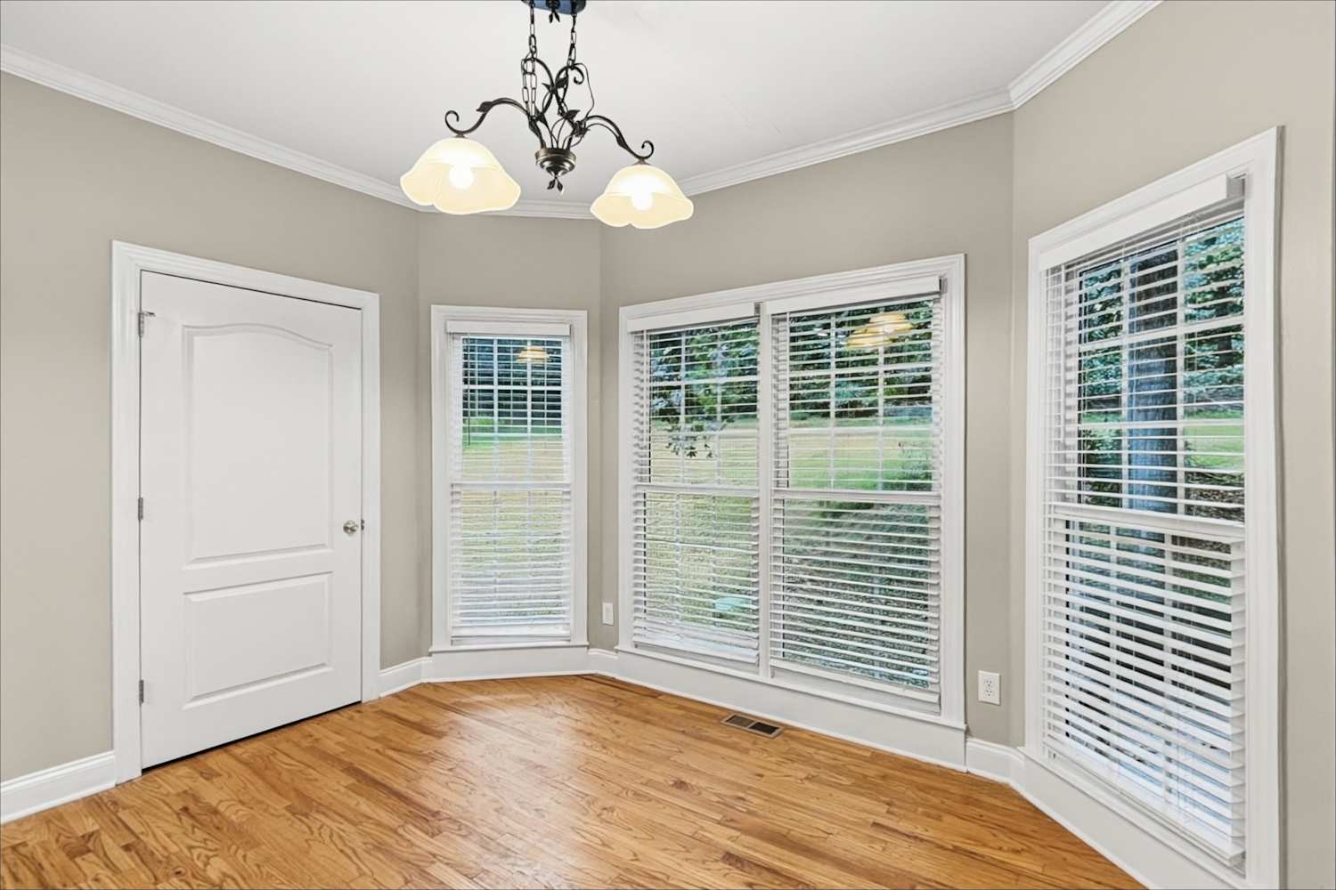 1945 Tribble Walk Dr, Lawrenceville photo 9