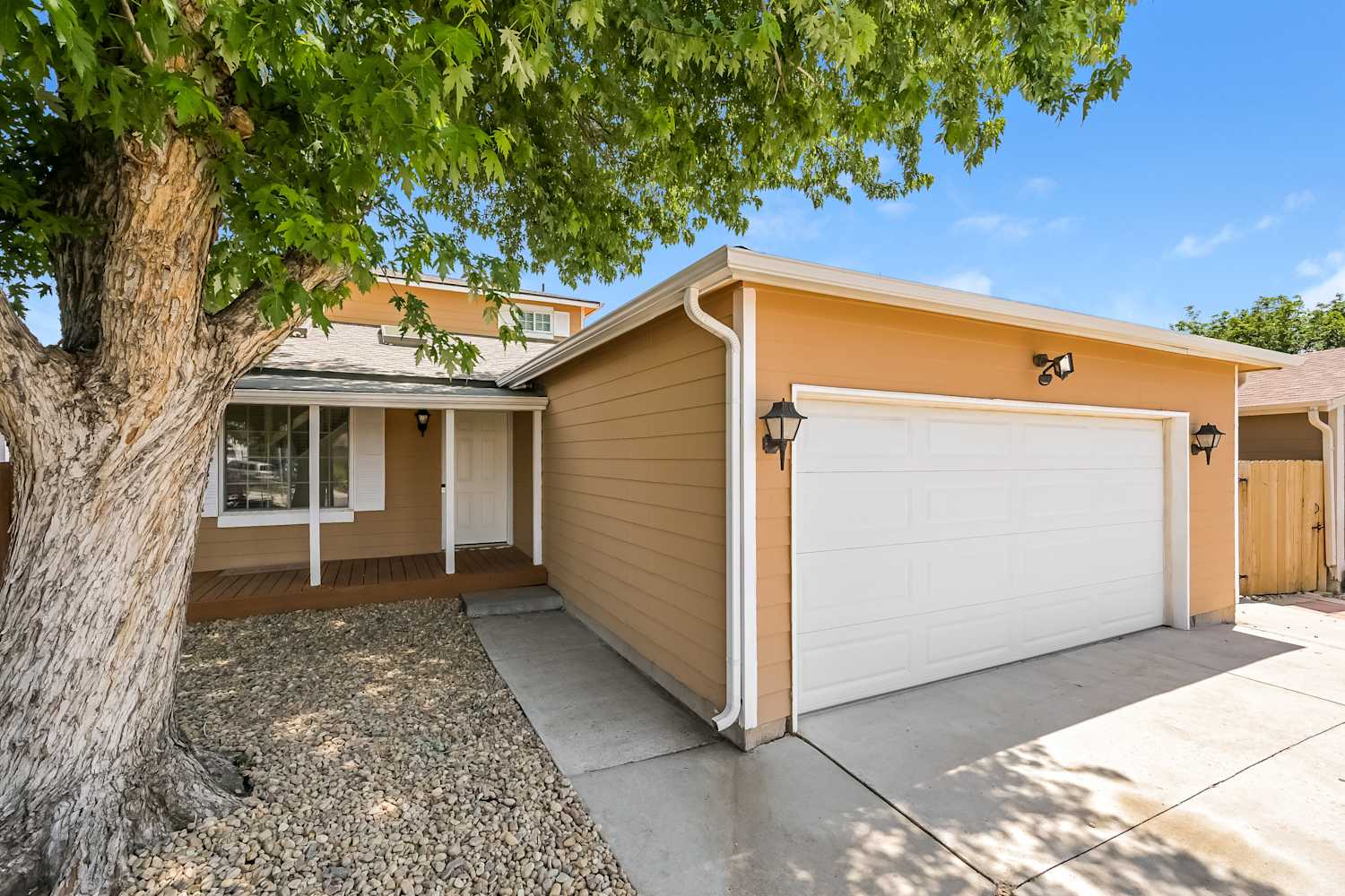 1946 Ensenada Street, Aurora photo 1