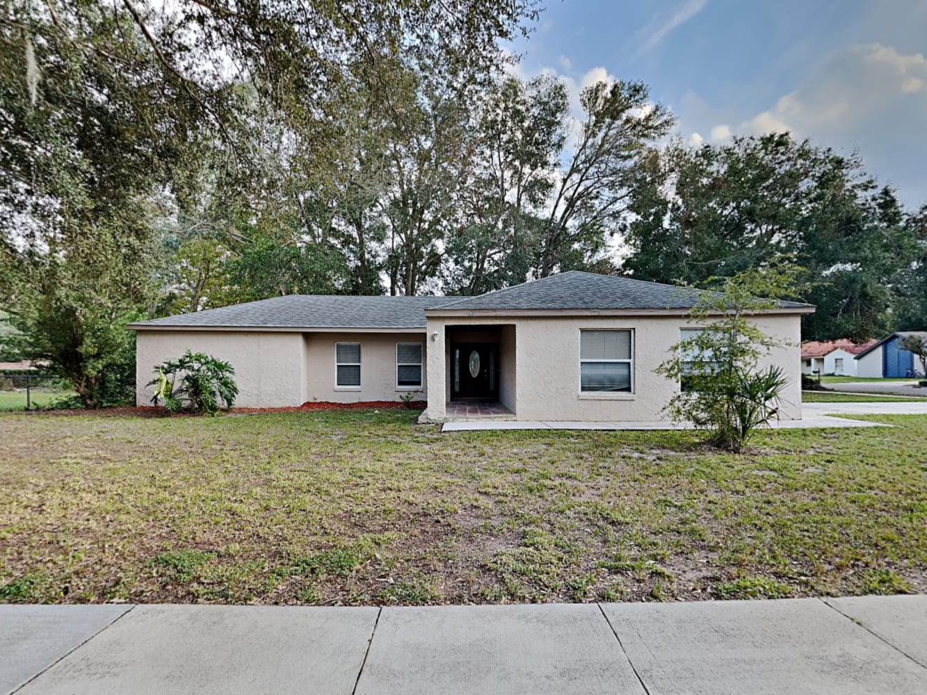 Front of 1948 Glenshire Way, Winter Park, FL
