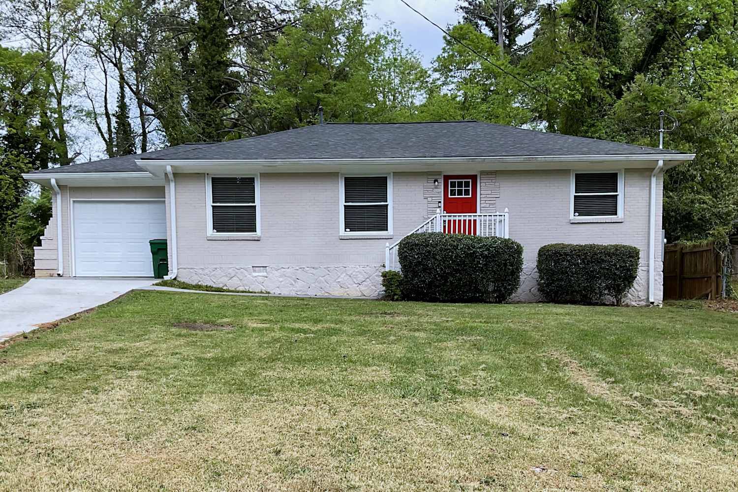 Front of 1964 Rosewood Rd, Decatur, GA