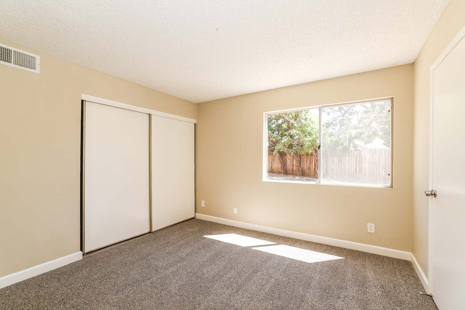 197 Easson Ct, Vallejo photo 13