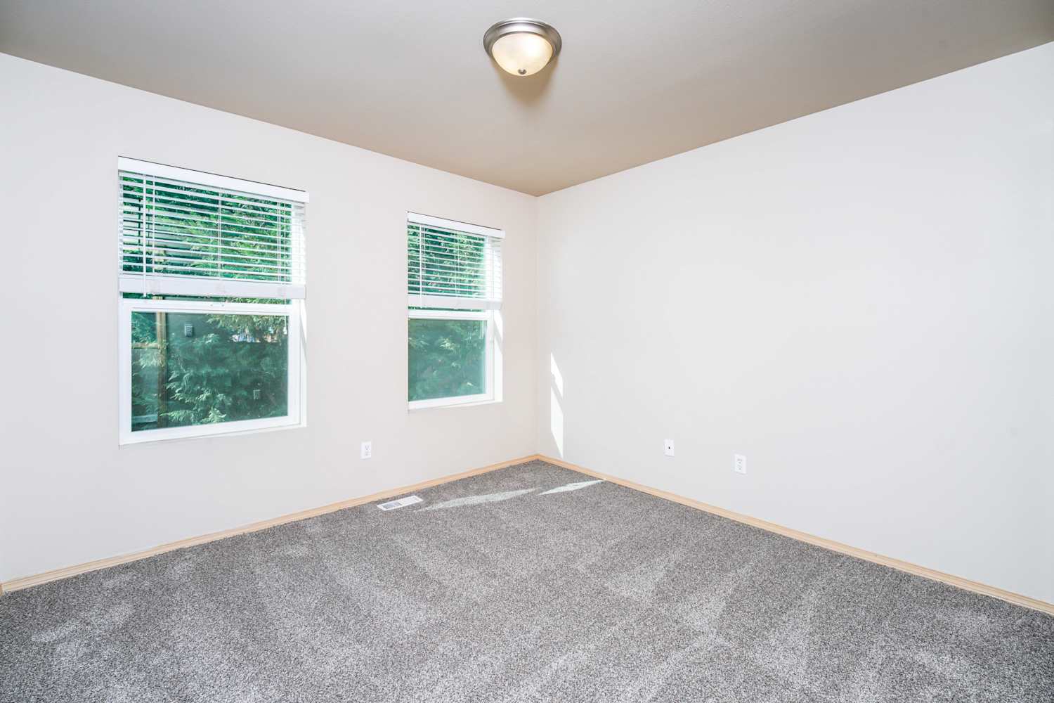 19710 100th St E, Bonney Lake photo 13