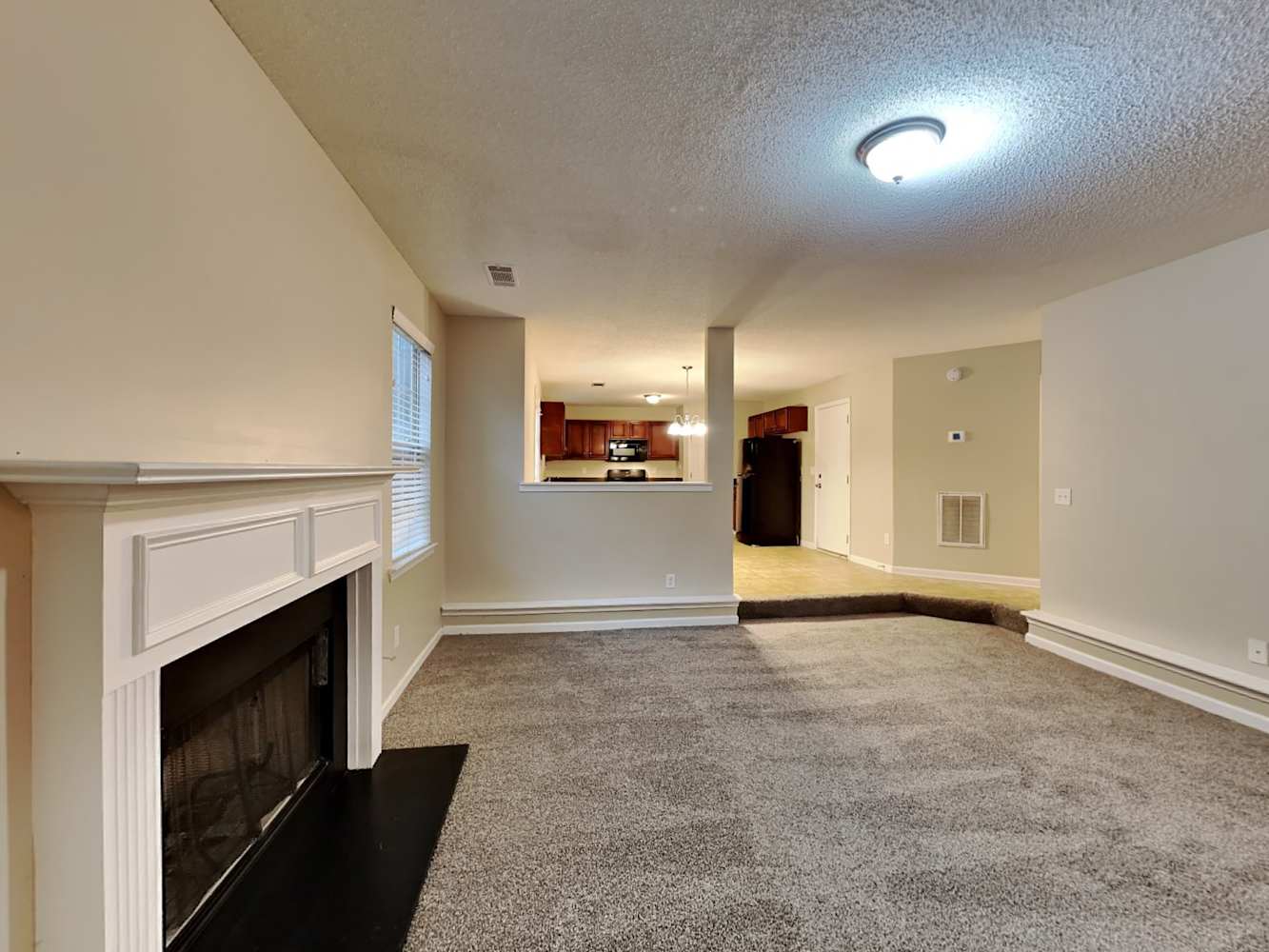 1978 Bridgestone Cir, Conyers photo 6