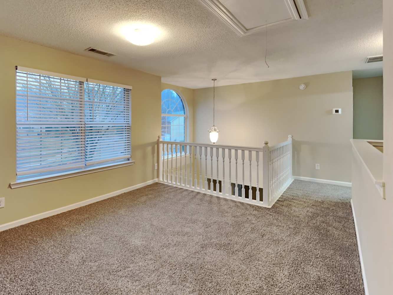 1978 Bridgestone Cir, Conyers photo 11