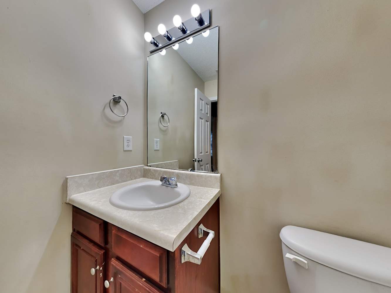 1978 Bridgestone Cir, Conyers photo 22