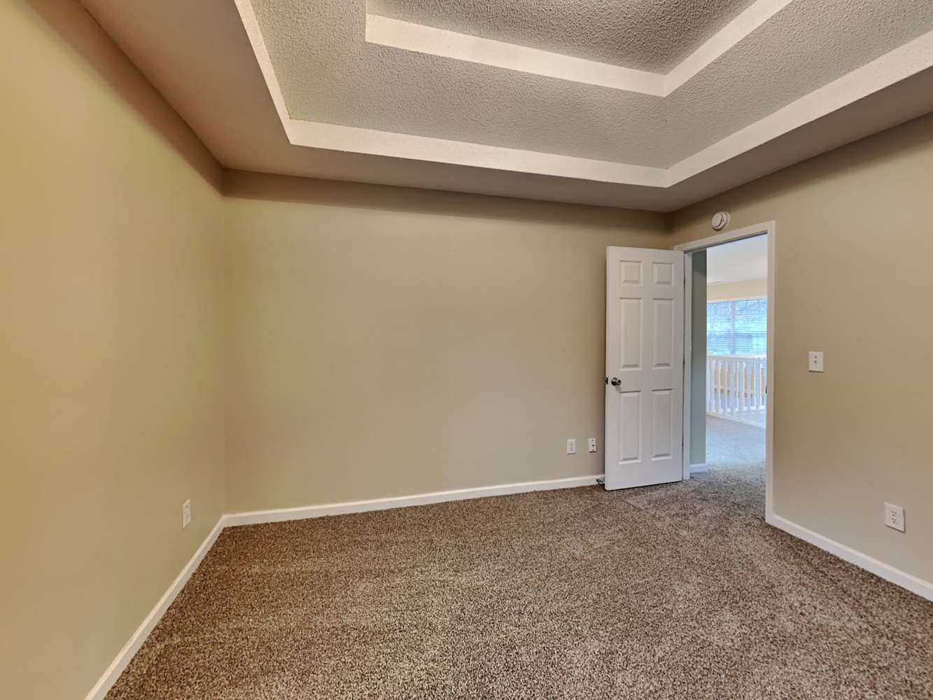 1978 Bridgestone Cir, Conyers photo 18