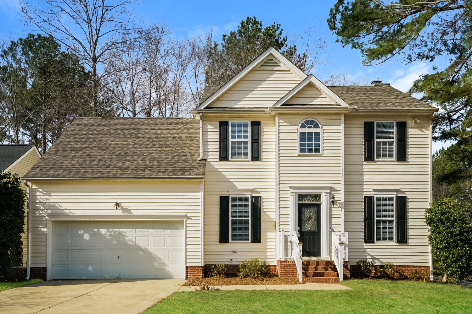 200 Gooseberry Dr, Holly Springs photo 1