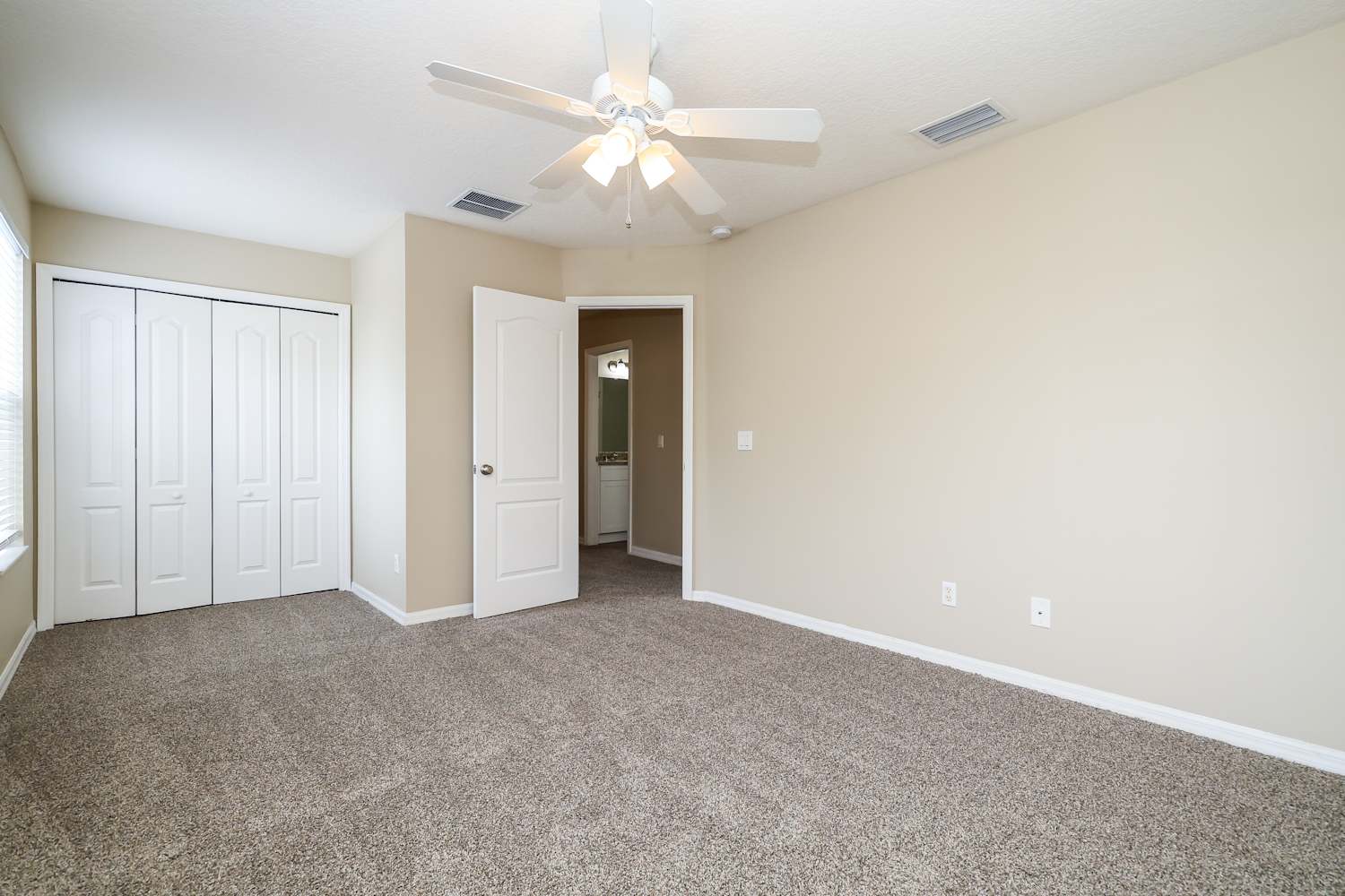 20048 Nob Oak Ave, Tampa photo 14
