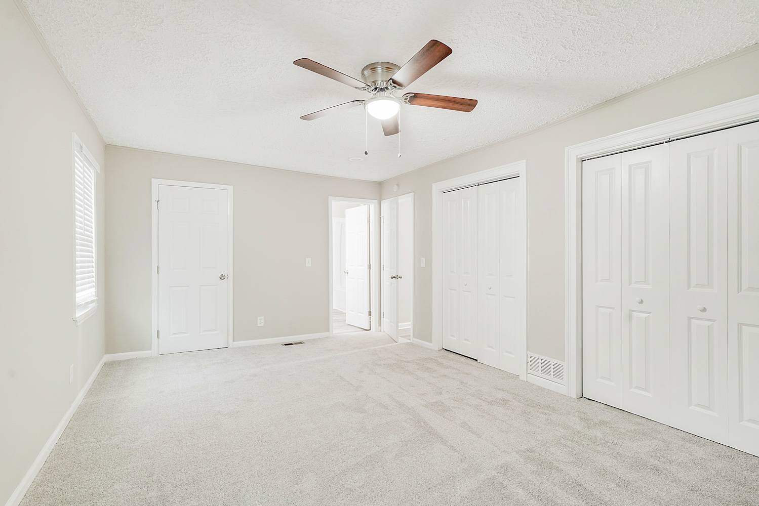 201 Chatooga Dr, Woodstock photo 9