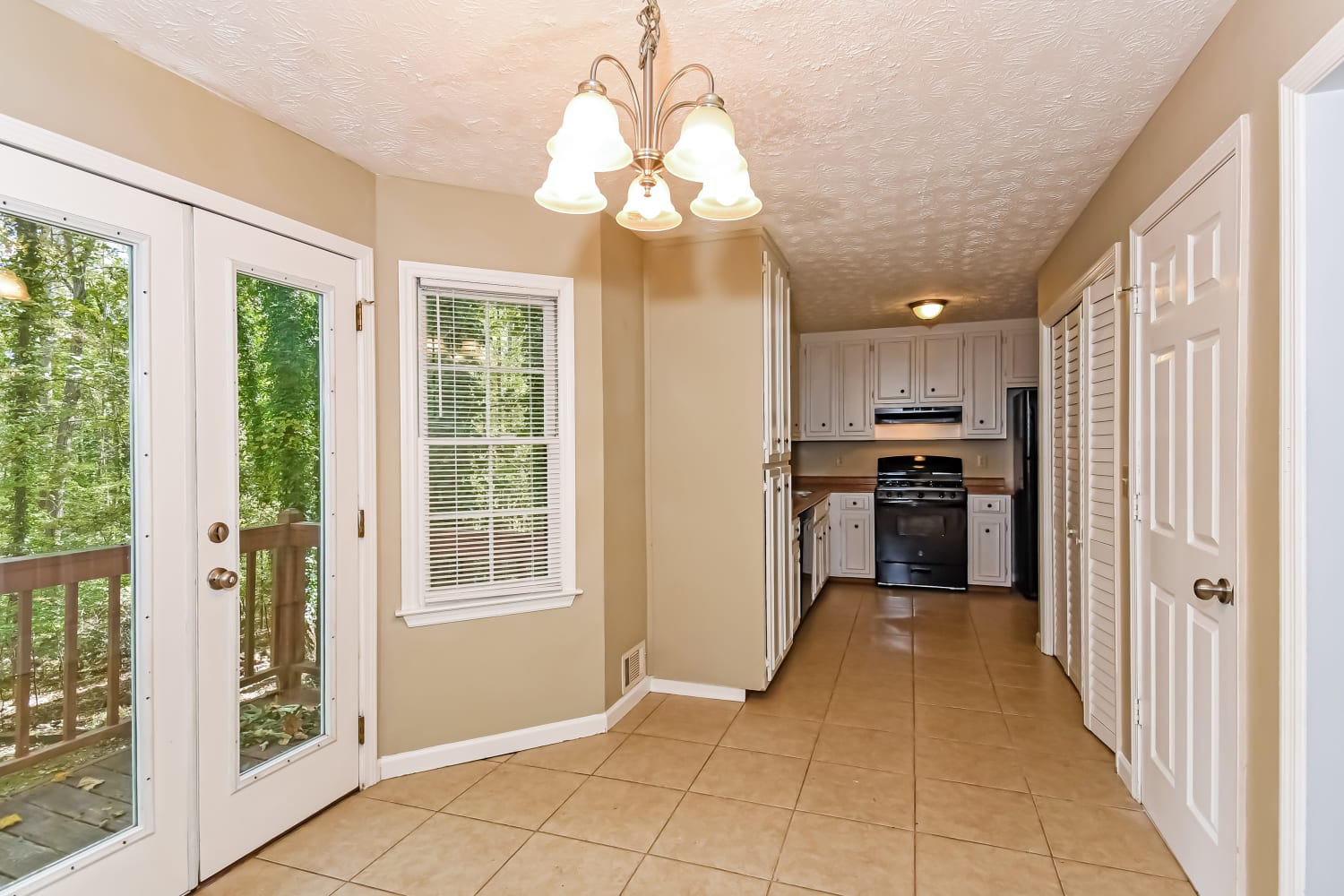 201 Hardman Way, Woodstock photo 9