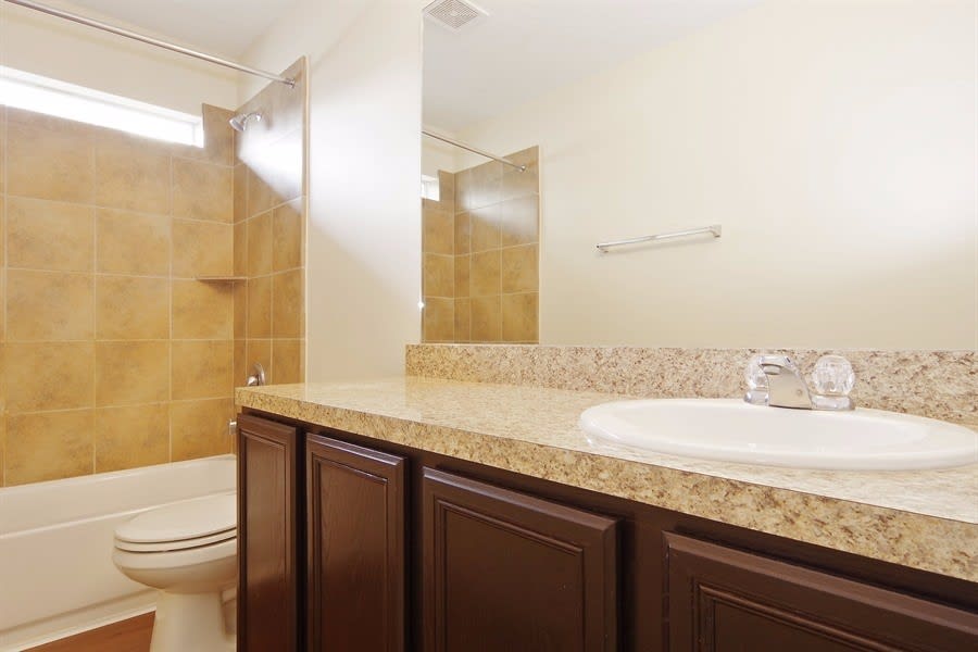 2011 Fairwood Knoll Ln, Fresno photo 11