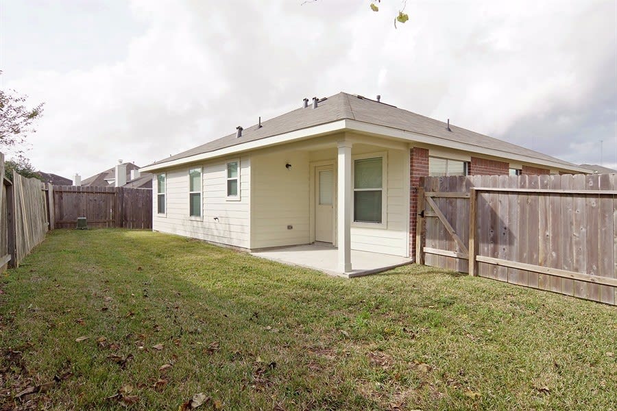 2011 Fairwood Knoll Ln, Fresno photo 12