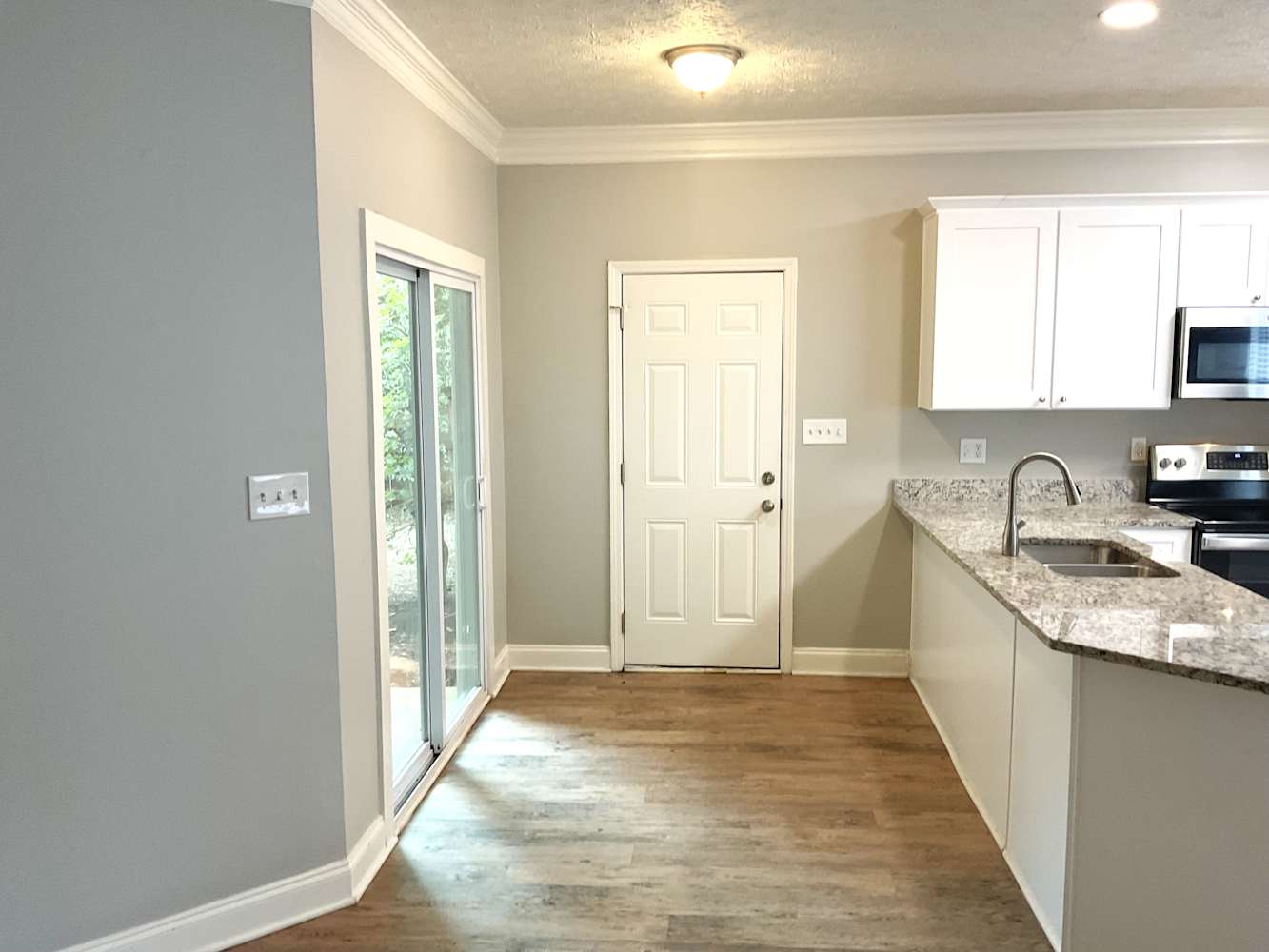 2015 Towne Park Dr, McDonough photo 6