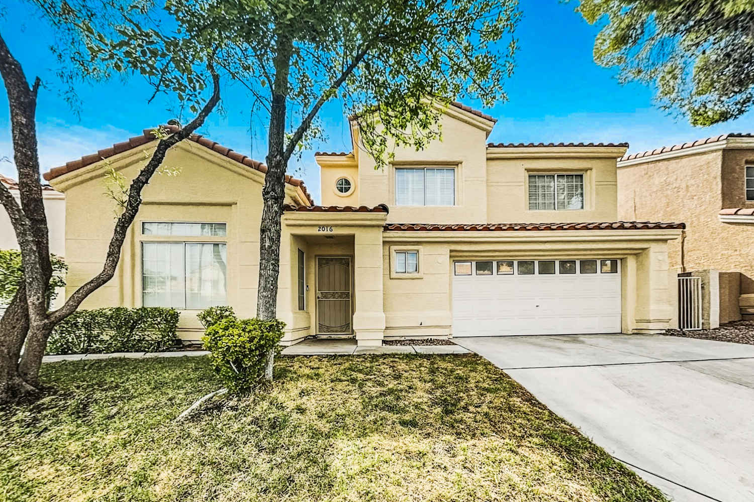 2016 Canyon Breeze Dr, Las Vegas photo 1