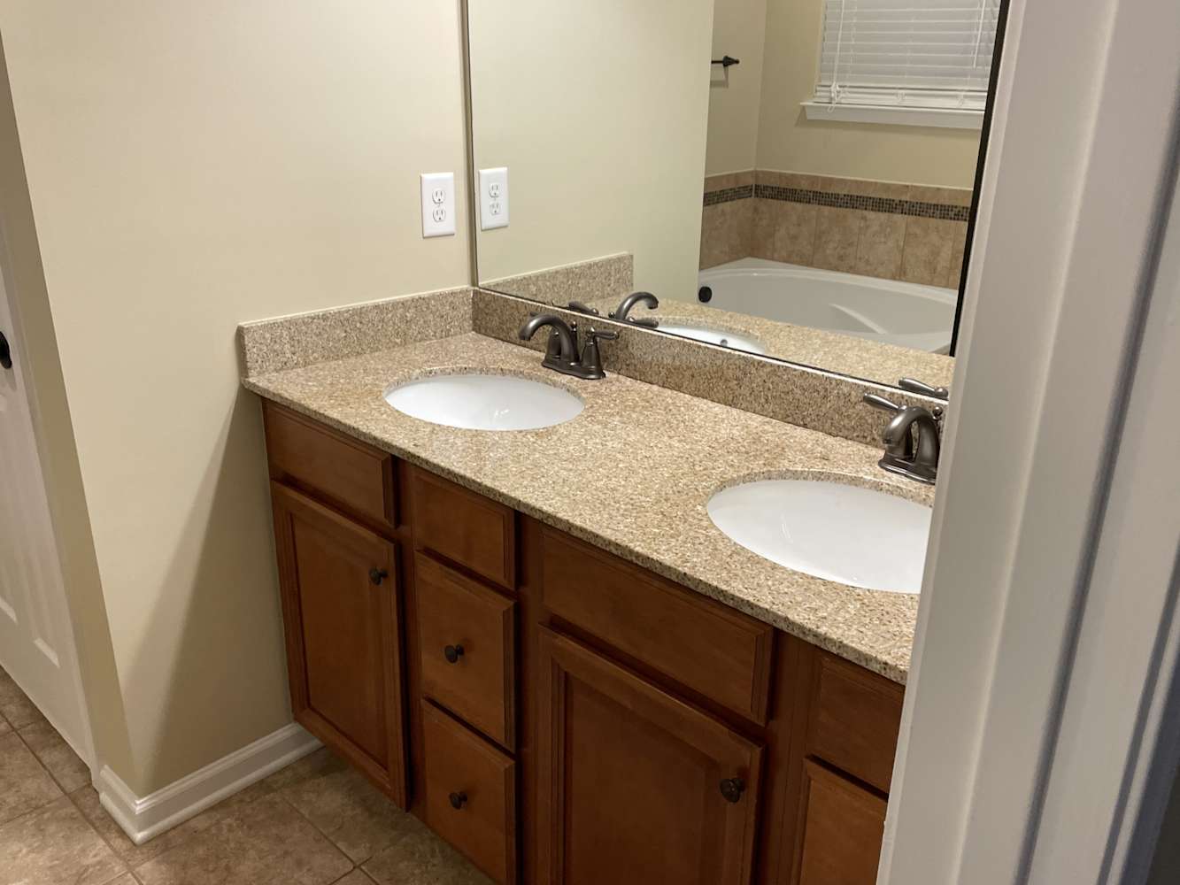 2019 Oakmere Rd, Waxhaw photo 14