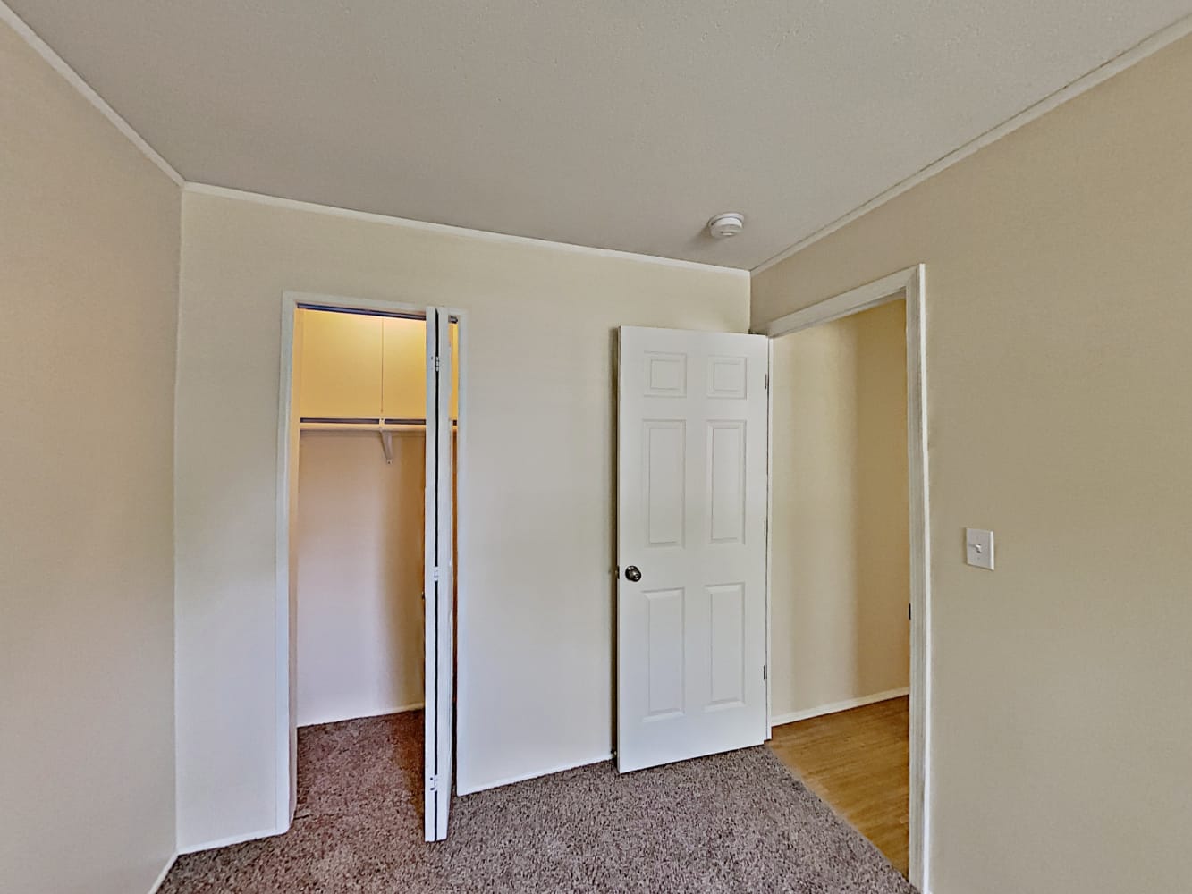 202 Mayfield Dr, Streamwood photo 12
