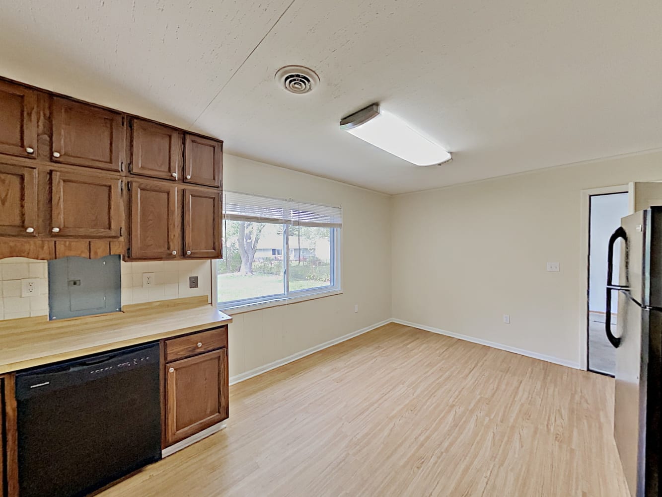 202 Mayfield Dr, Streamwood photo 8