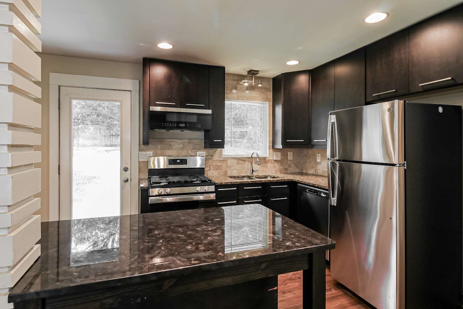 2020 Rodeo Ct SE, Atlanta photo 6