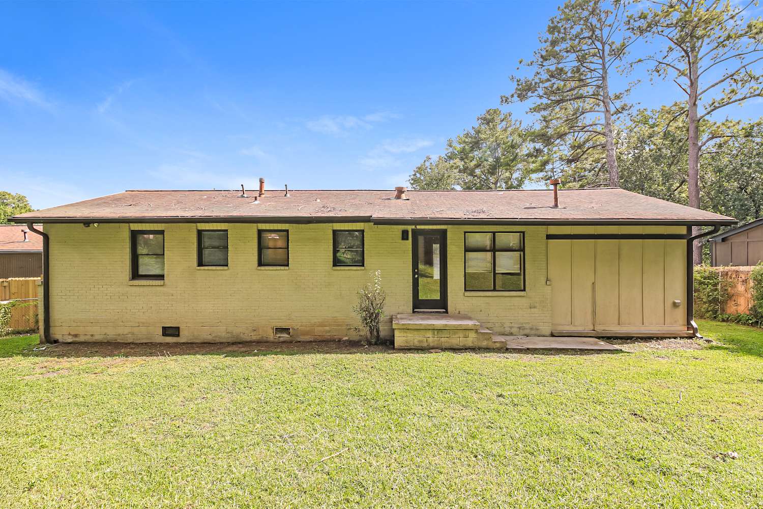 2020 Rodeo Ct SE, Atlanta photo 16
